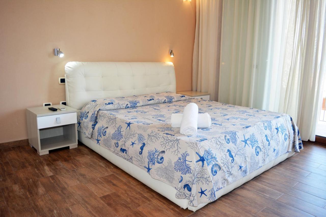 Rena Bianca Suite By La Contessa Santa Teresa Gallura Exteriér fotografie